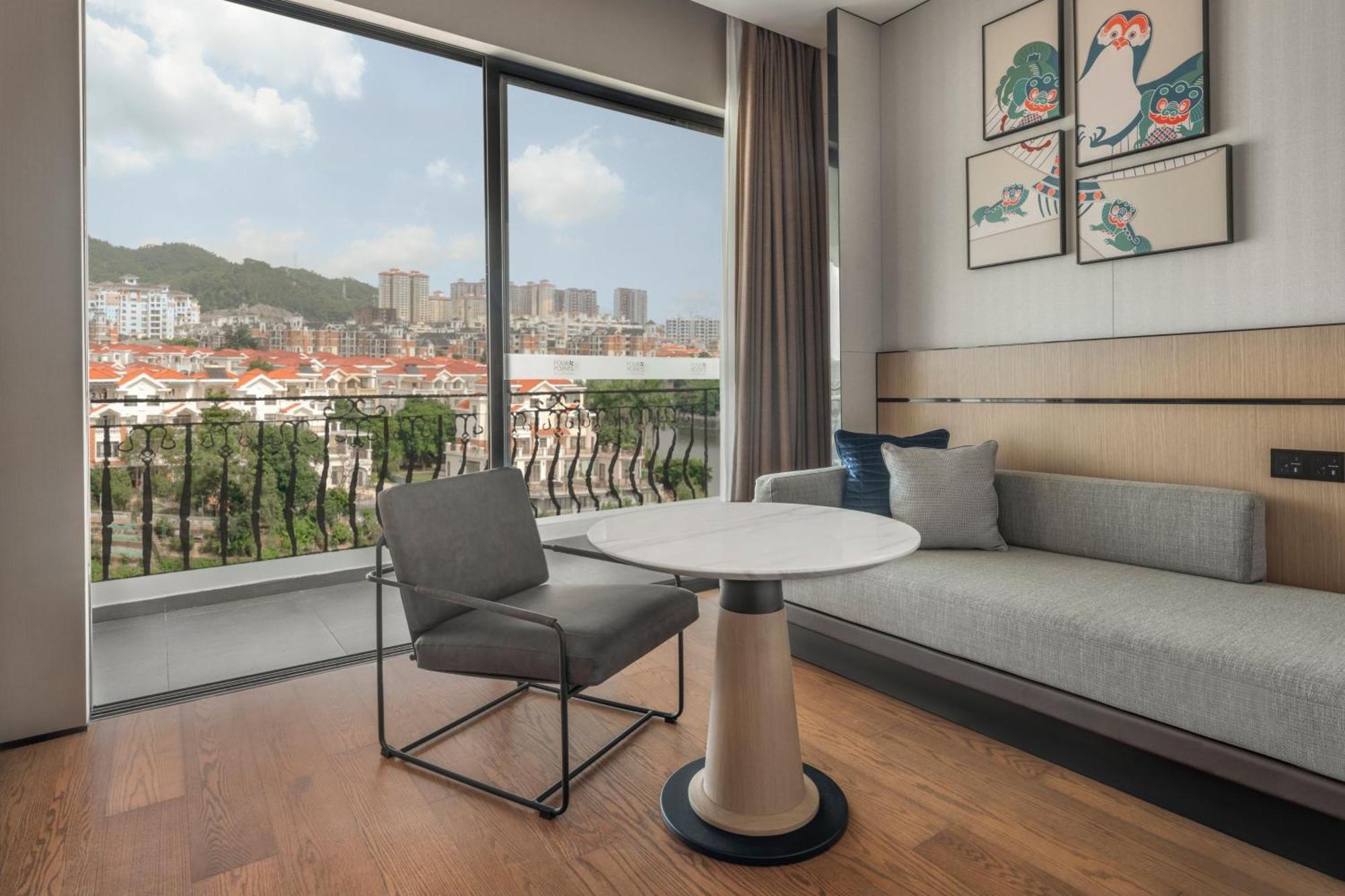 Four Points By Sheraton Yangjiang City Center מראה חיצוני תמונה