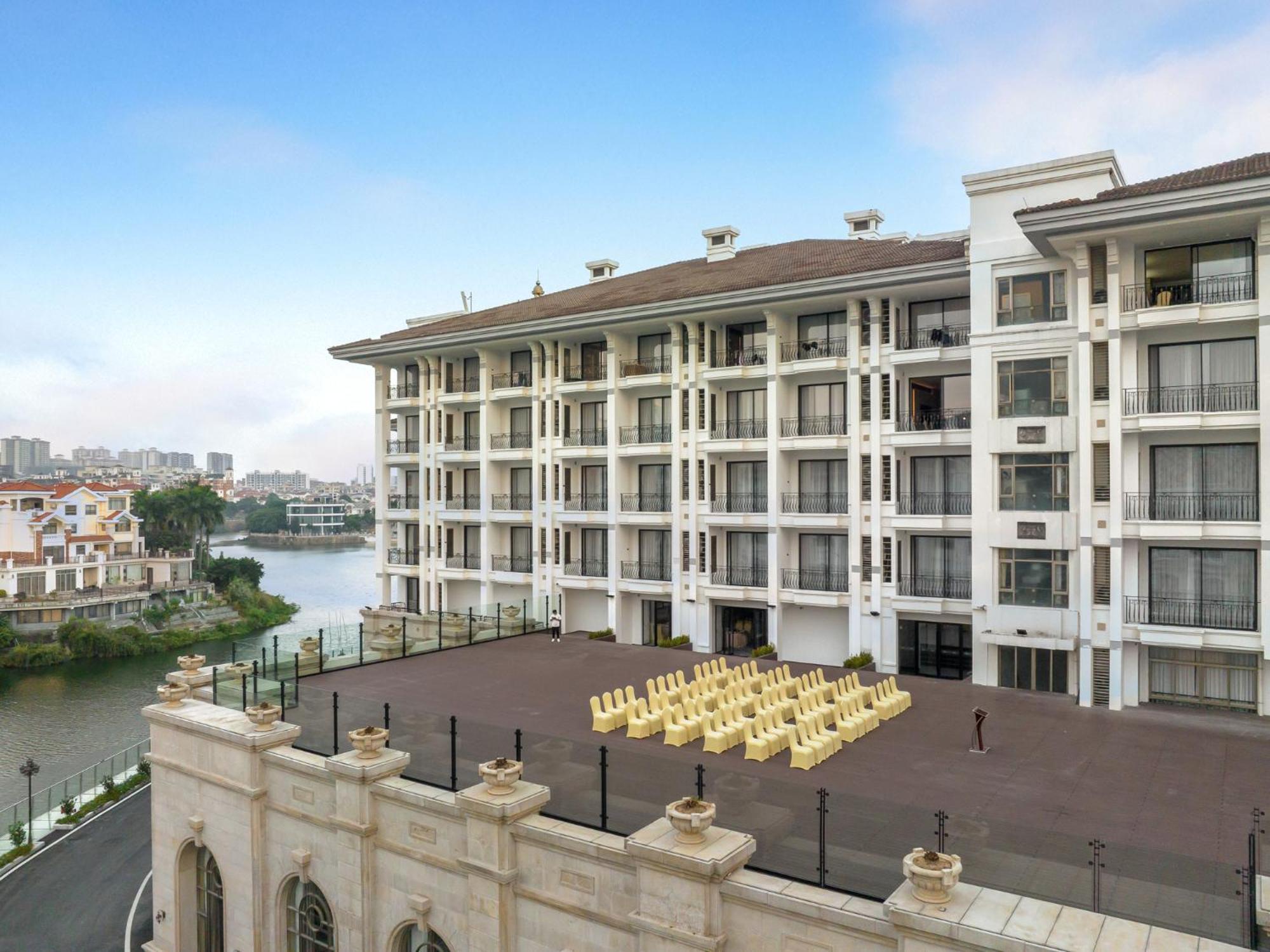 Four Points By Sheraton Yangjiang City Center מראה חיצוני תמונה