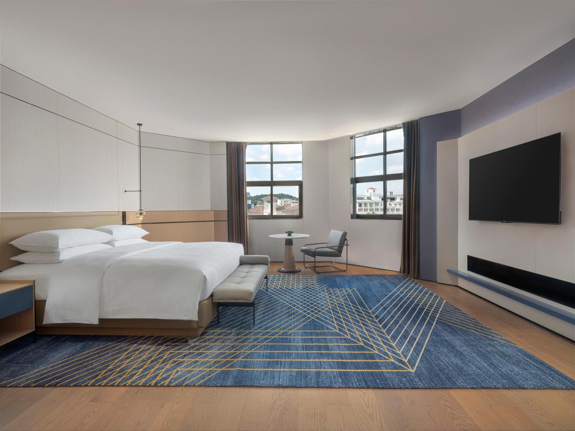 Four Points By Sheraton Yangjiang City Center מראה חיצוני תמונה