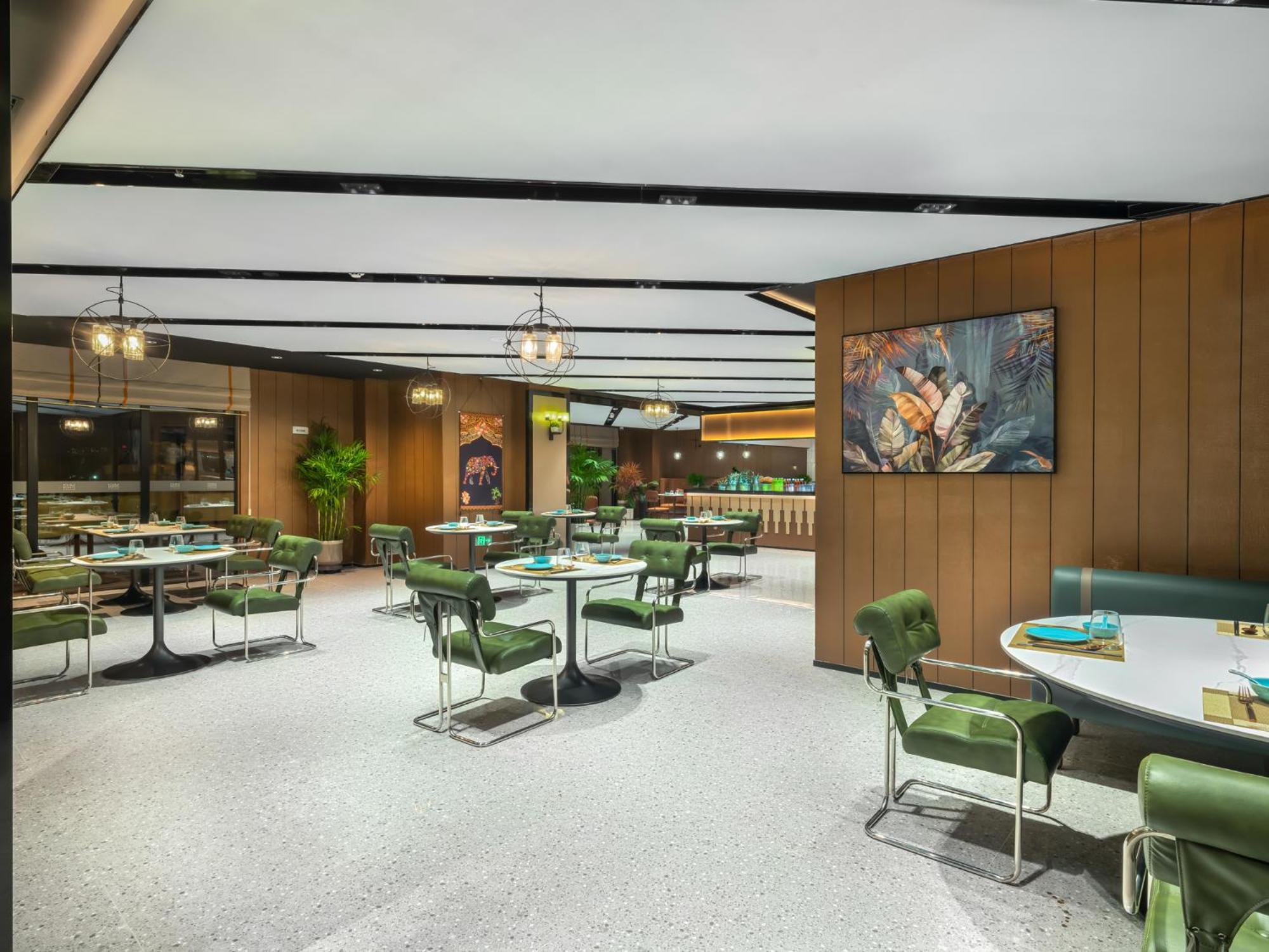 Four Points By Sheraton Yangjiang City Center מראה חיצוני תמונה